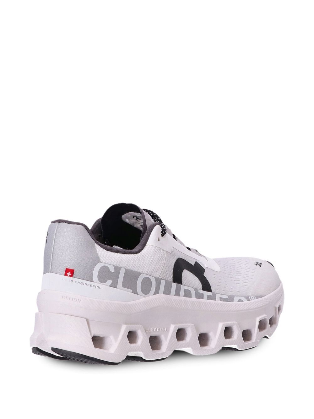 أحذية ON Running Cloudmonster الرياضية