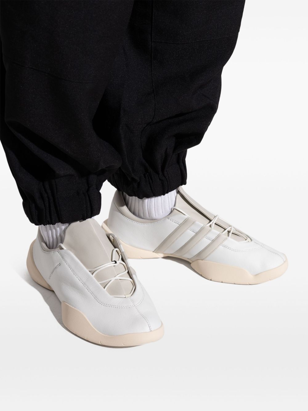 حذاء رياضي أبيض Y-3