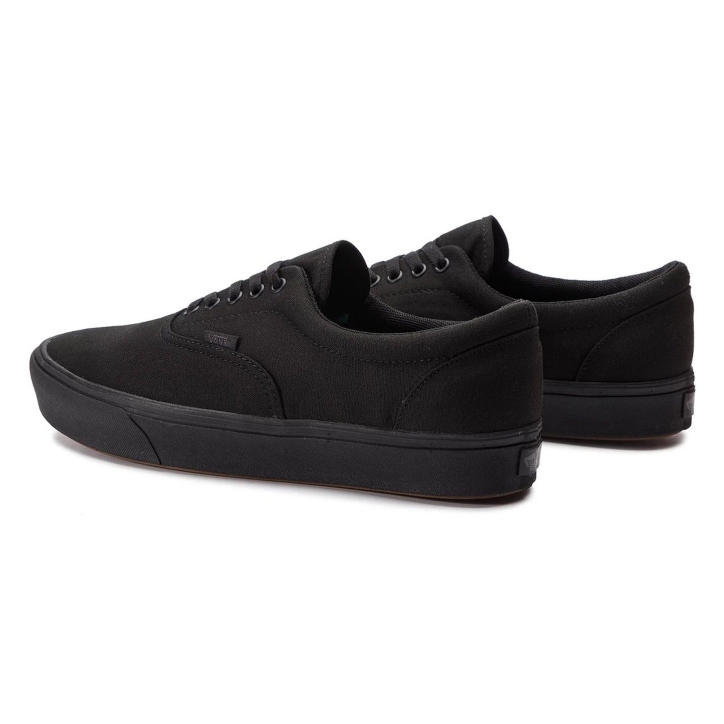 أحذية Vans الرياضية