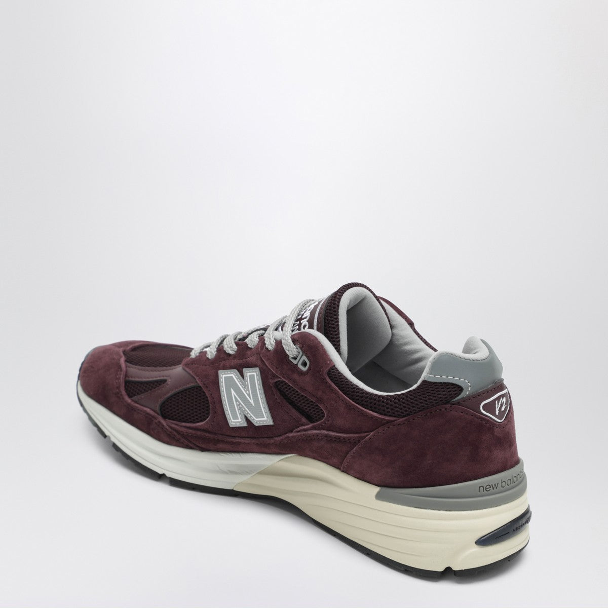 New Balance Sneaker Made in UK 991v2 Catawba Grape
