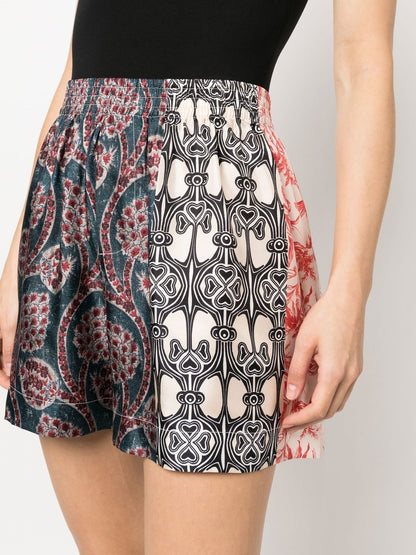 شورتات إريكا كافاليني شبه مصممة، متعددة الألوان