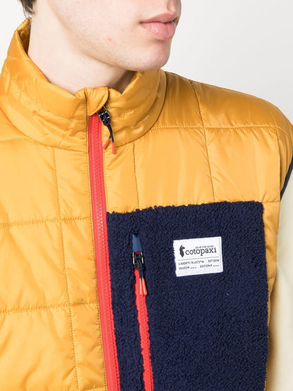 جاكيتات كوتوباكسي صفراء