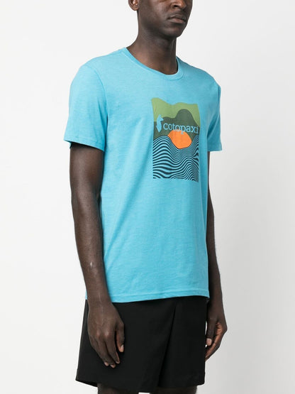 تيشيرتات وبولو كوتوباكسي زرقاء