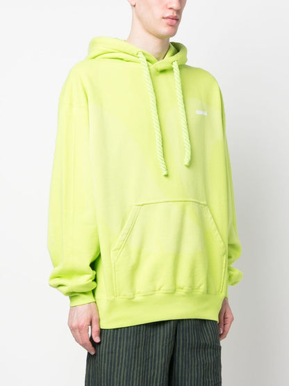 البلوفرات الخضراء على شكل شجرة بونساي