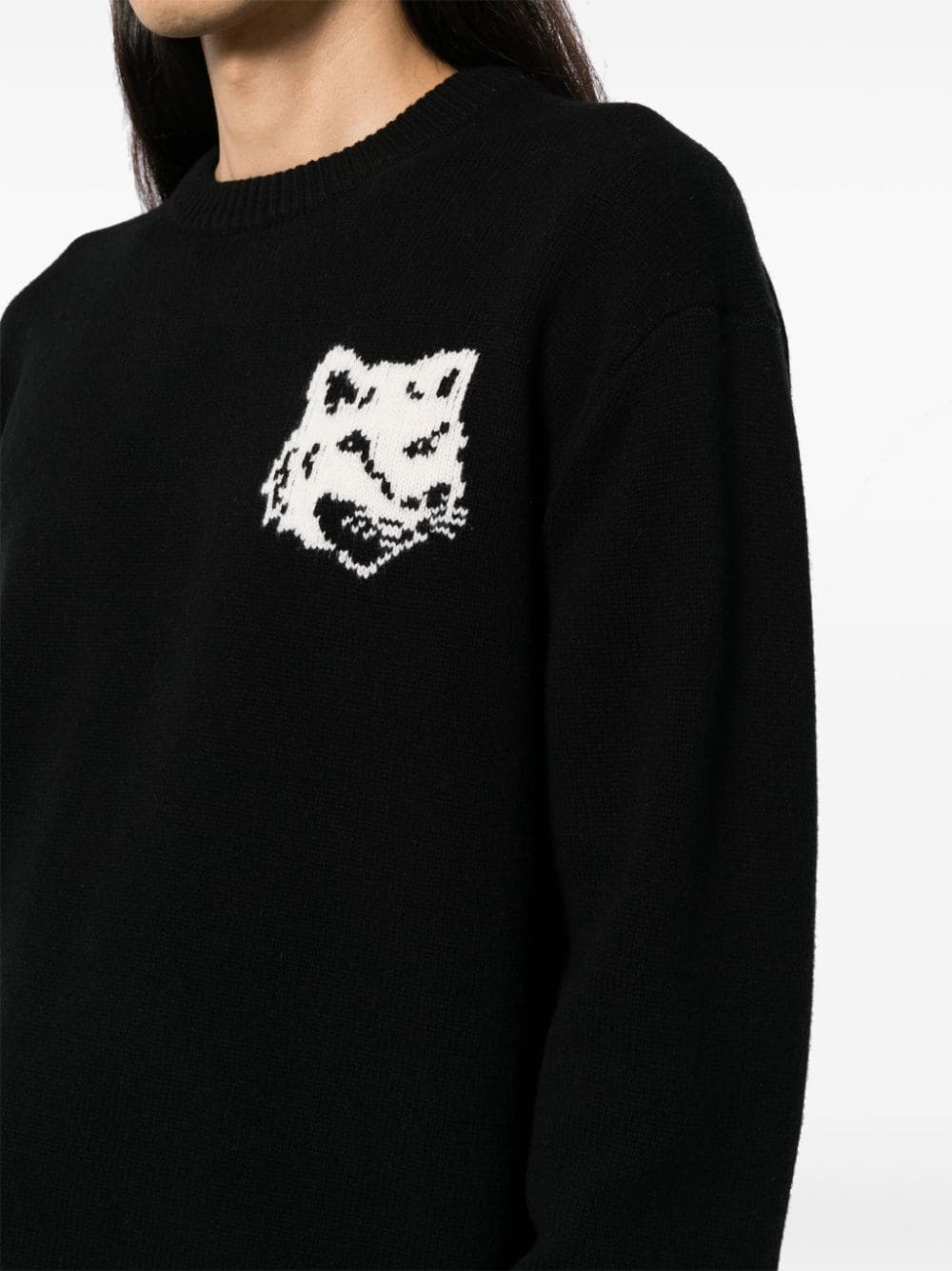 بلوفرات مايزون كيتسونيه MAISON KITSUNE' سوداء