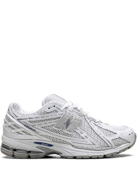 أحذية New Balance 1906R الرياضية