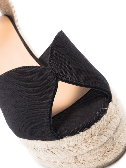 أحذية كاستانيير المسطحة باللون الأسود