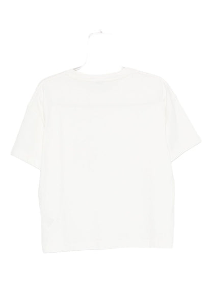 تيشيرتات وبولو بيضاء من بي إس باي بول سميث