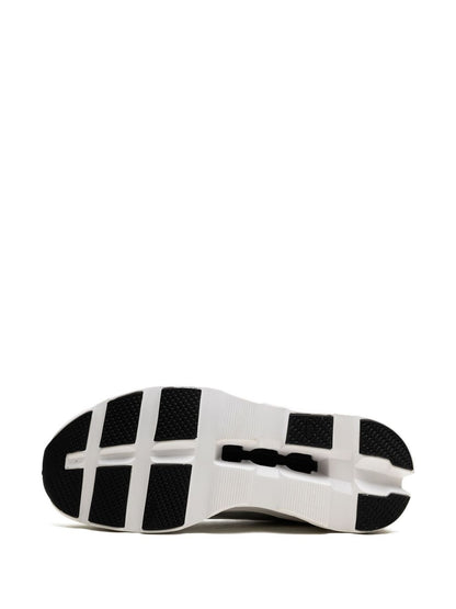 ON  Running Cloudmonster sneakers