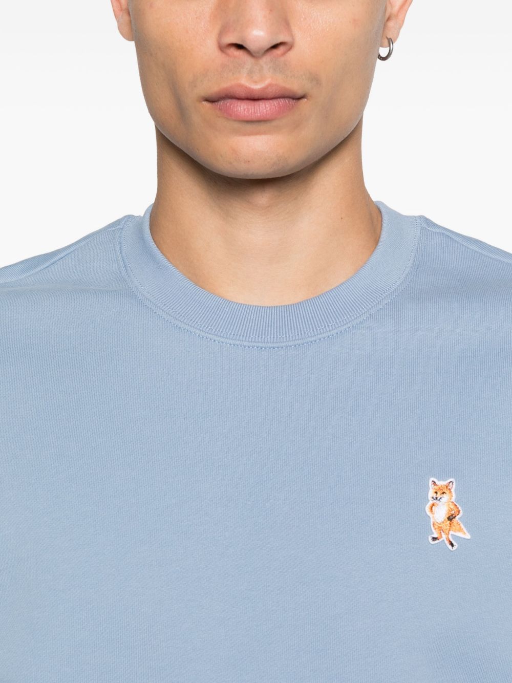 تيشيرت قطني مزين برأس الثعلب من Maison Kitsuné