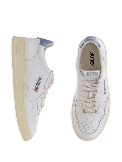 أحذية رياضية أوتري زرقاء شفافة