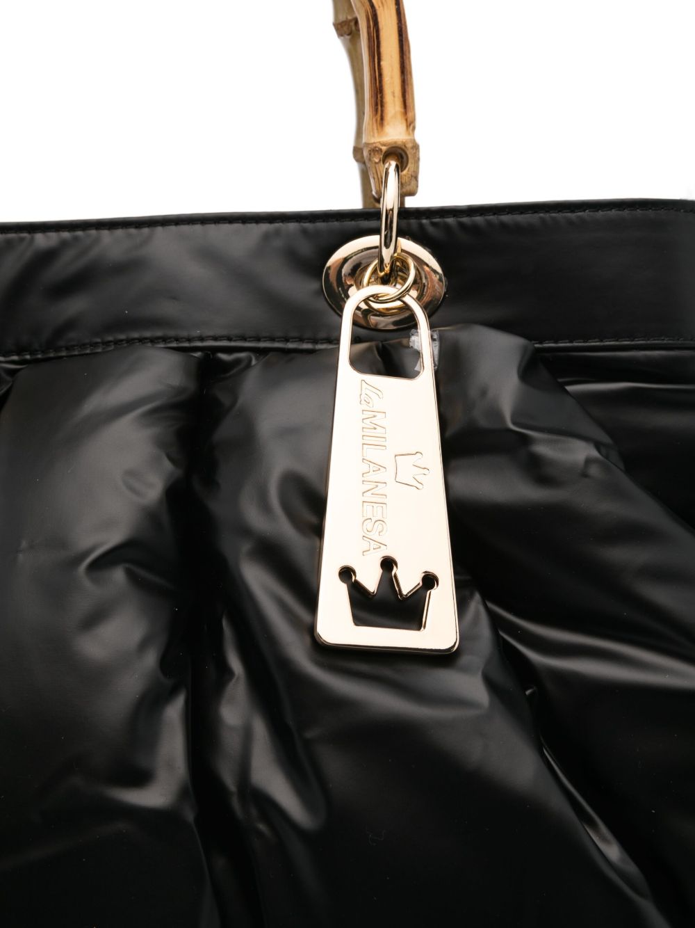 حقيبة يد كبيرة من La Milanesa مبطنة ومزودة بمقبض من الخيزران