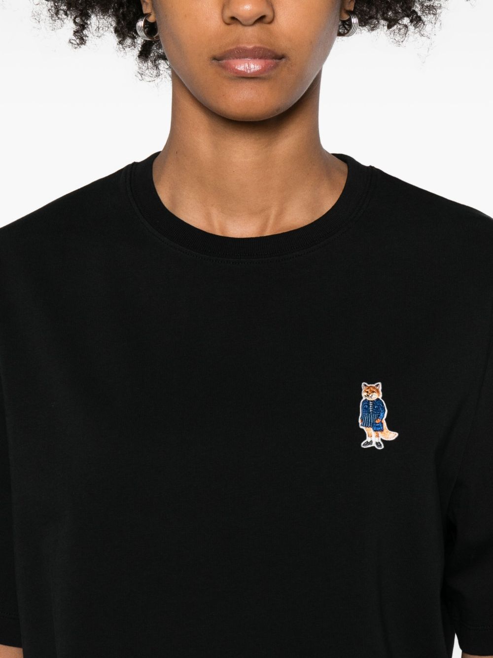 تيشيرت قطني من Maison Kitsuné مطرز بتطريز ثعلب