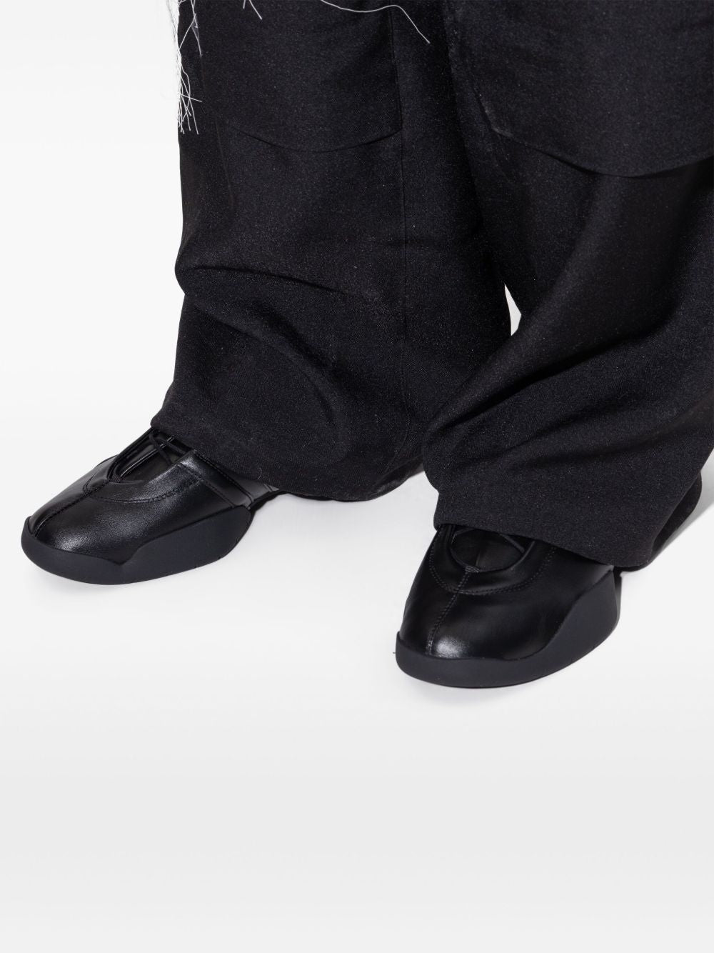 أحذية رياضية Y-3 سوداء