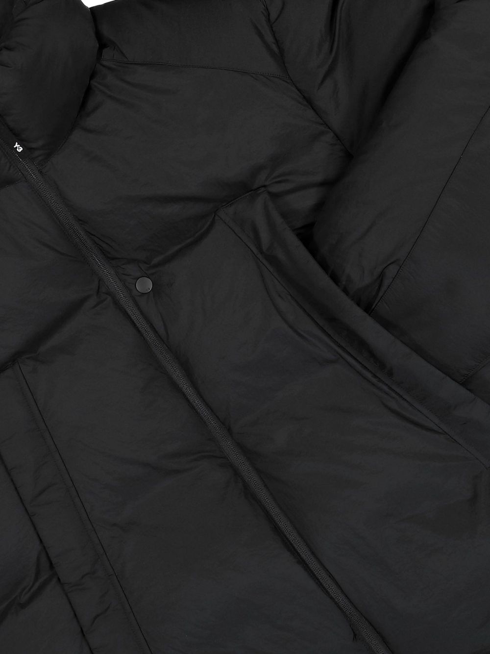 معاطف Y-3 سوداء