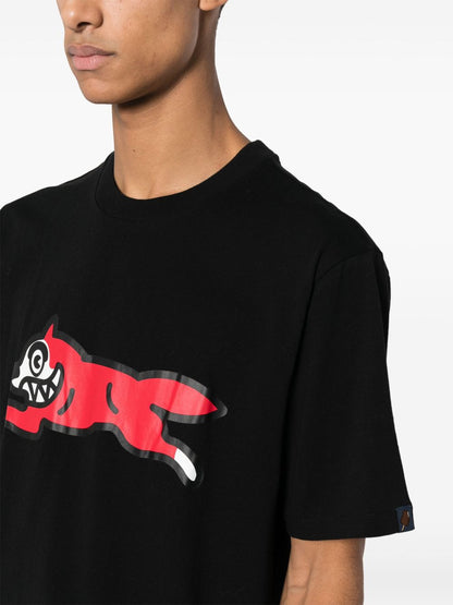 تيشيرتات وبولو آيس كريم باللون الأسود