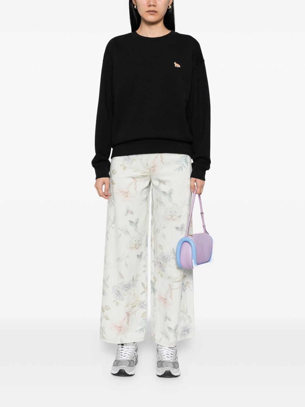 بلوفرات مايزون كيتسونيه MAISON KITSUNE' سوداء