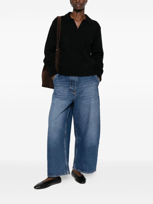 كنزات دانست سوداء