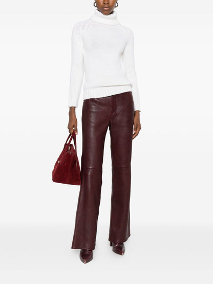 سترات قاعدة بيضاء