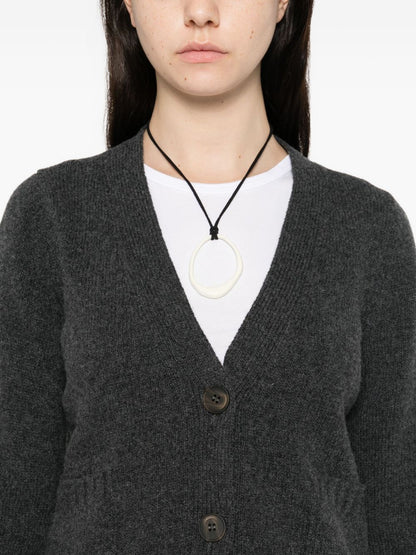 بلوفرات أساسية رمادية