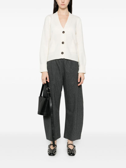 سترات قاعدة بيضاء