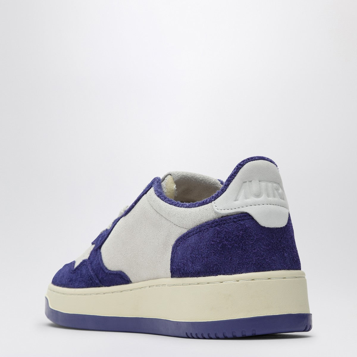 AUTRY Sneaker white/lily suede Medalist