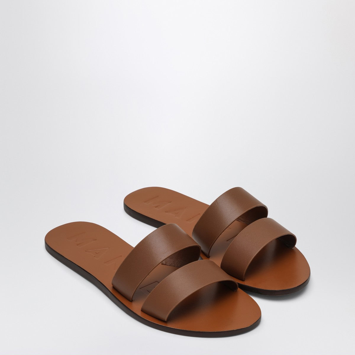 Manebí Brown leather sandals with straps