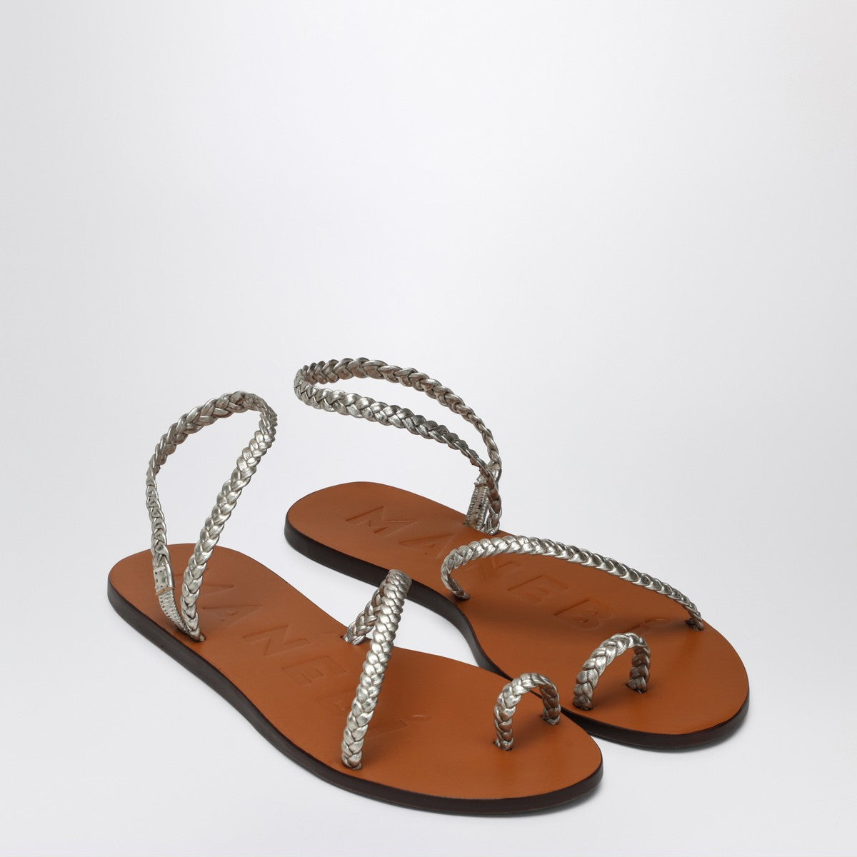 Manebí Platinum leather thong sandals with ring