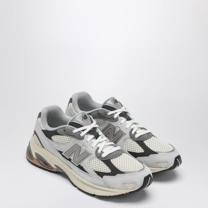 New Balance Sneakers 2010 in leather and mesh Brighton grey