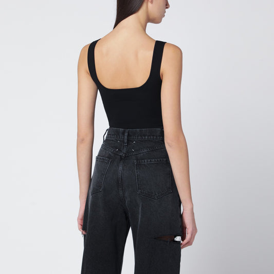 بلوزة سوداء من مزيج الفيسكوز من Entire Studios